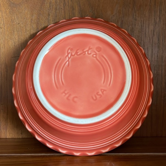 FIESTA 6” Pie Plate Baking Dish in Persimmon- Retired color! - Picture 1 of 6